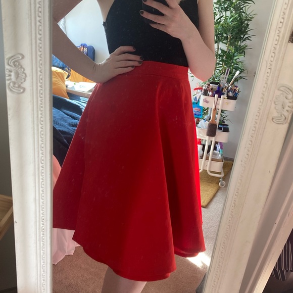 Circle Wrap Skirt - Red - Picture 3 of 8